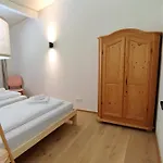 Semesterbostad Homely Velosoph Quartier - Familienfreundliches Mit 3 Schlafzimmern, 300m Zur Ski-piste, E-auto Ladestation Bayrischzell