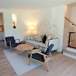 Semesterbostad Homely Velosoph Quartier - Familienfreundliches Mit 3 Schlafzimmern, 300m Zur Ski-piste, E-auto Ladestation Bayrischzell