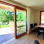 Semesterbostad Homely Velosoph Quartier - Familienfreundliches Mit 3 Schlafzimmern, 300m Zur Ski-piste, E-auto Ladestation Bayrischzell