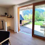 Homely Velosoph Quartier - Familienfreundliches Mit 3 Schlafzimmern, 300m Zur Ski-piste, E-auto Ladestation Semesterbostad