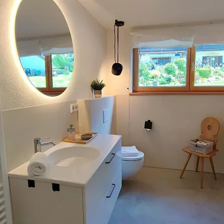 Holiday home Homely Velosoph Quartier - Familienfreundliches Mit 3 Schlafzimmern, 300m Zur Ski-piste, E-auto Ladestation Bayrischzell