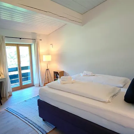 Holiday home Homely Velosoph Quartier - Familienfreundliches Mit 3 Schlafzimmern, 300m Zur Ski-piste, E-auto Ladestation *